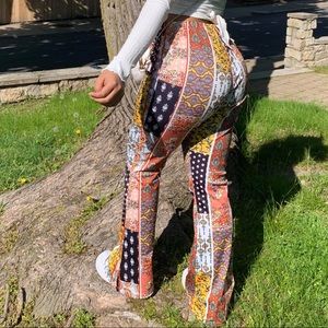 Let me know if y’all interested in these Flare pants they’re my fav